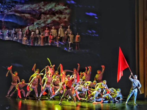 甘肅省慶祝中國共產黨成立100周年文藝演出《致敬百年》在蘭隆重舉行！