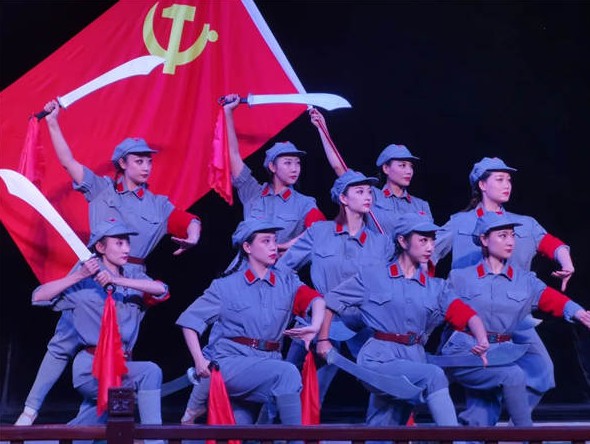 演出預(yù)告 | 甘肅演藝集團(tuán)敦煌藝術(shù)團(tuán)“百年風(fēng)華·京韻芬芳”紅色經(jīng)典京劇演唱會(huì)《信仰之光》將于7月12、13日在黃河劇院隆重上演！