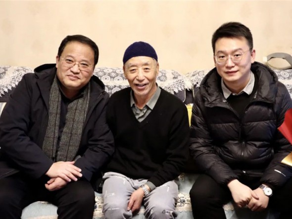 情系退休老干部 濃濃關(guān)愛似暖陽(yáng)——甘肅演藝集團(tuán)歌舞劇院黨總支春節(jié)前夕走訪慰問退休老干部