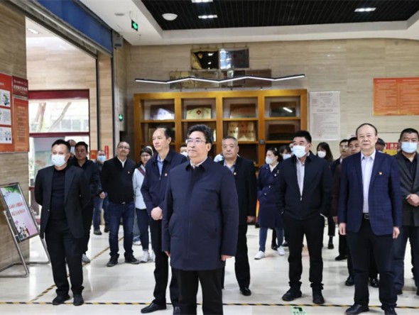 甘肅演藝集團黨委開展主題教育讀書班革命傳統教育活動